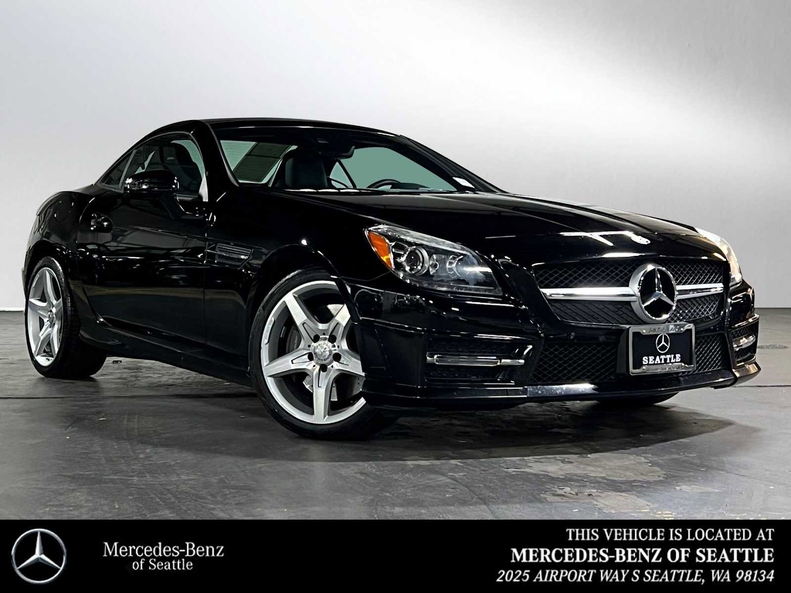 Used 2015 Mercedes-Benz SLK 350 image 1