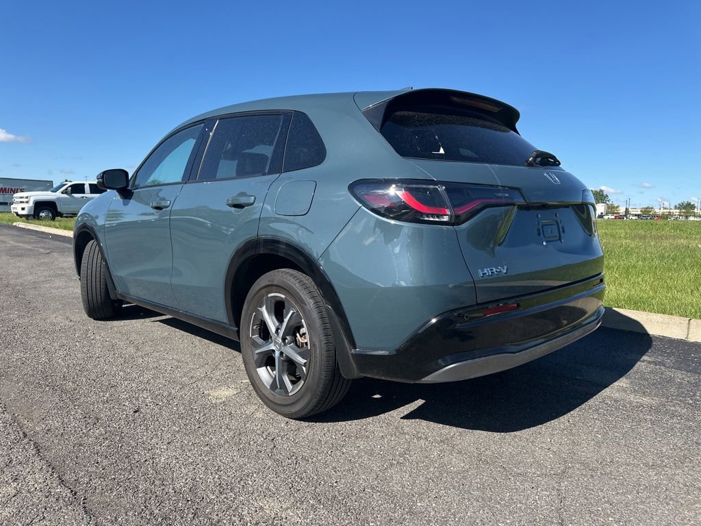 Used 2024 Honda HR-V EX-L image 9