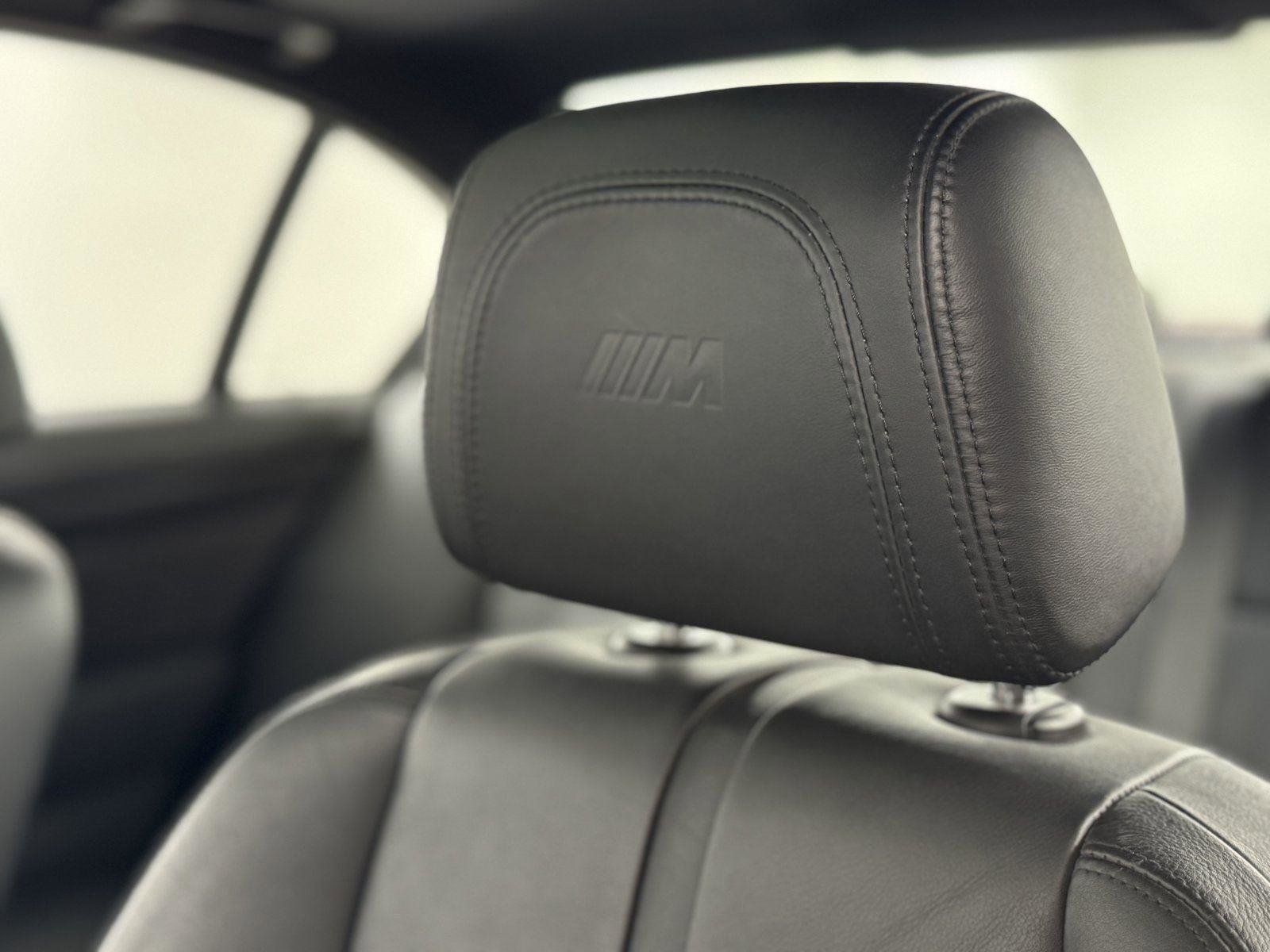 Used 2011 BMW M3 Sedan RWD image 47