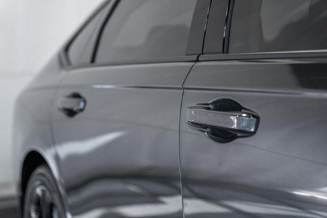 Used 2025 Honda Accord SE image 11