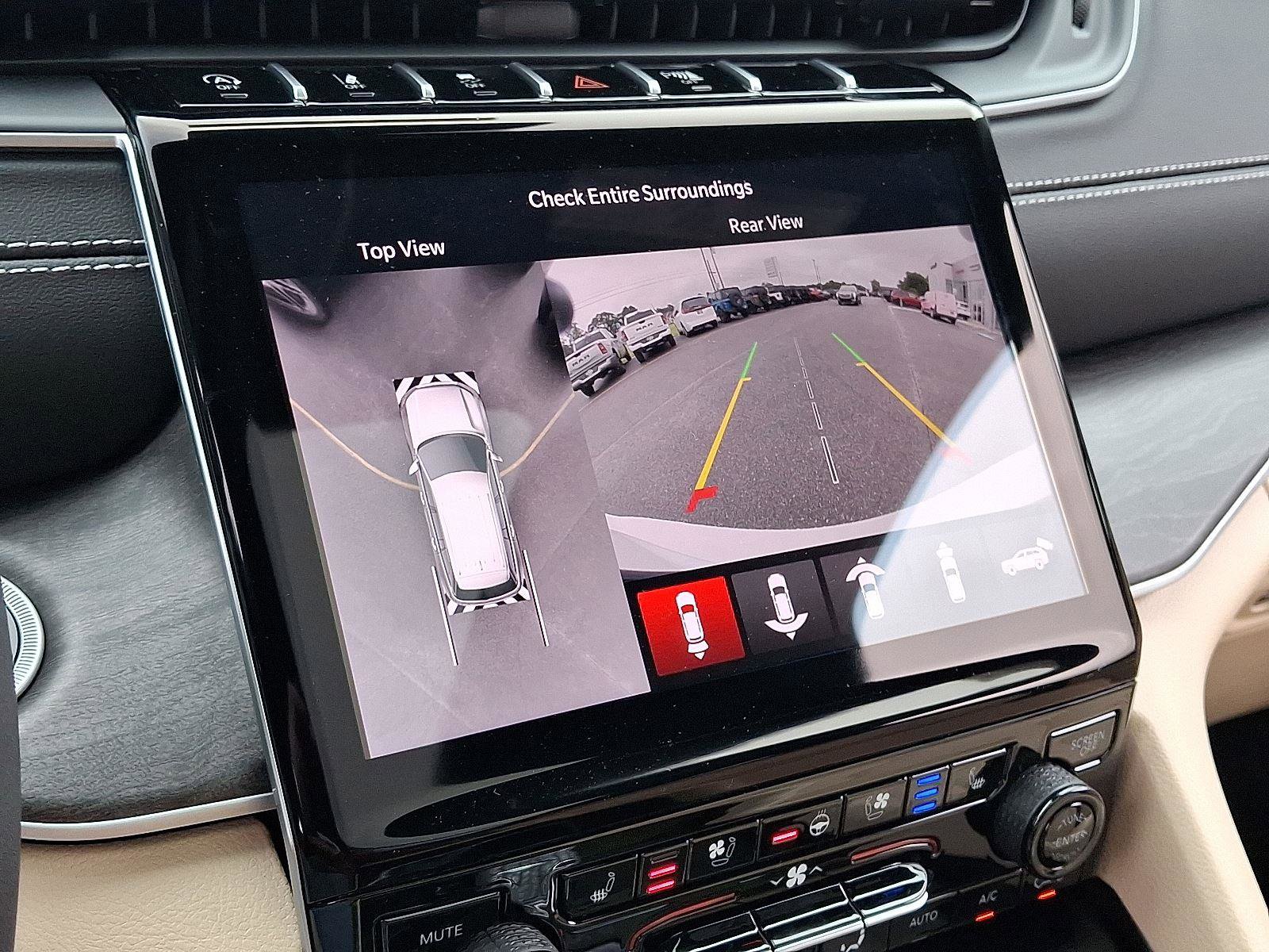 New 2025 Jeep Grand Cherokee L Limited w/ Luxury Tech Group II image 15