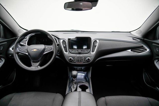Used 2024 Chevrolet Malibu LT image 29