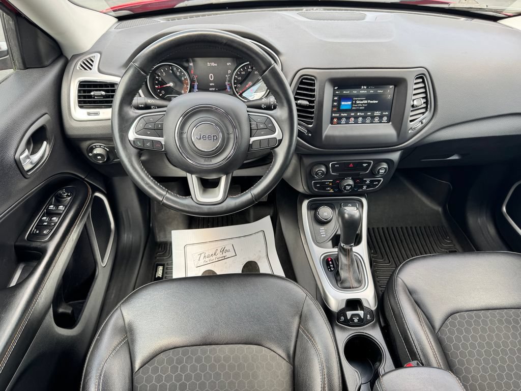 Used 2018 Jeep Compass Latitude w/ Popular Equipment Group AWD/4WD image 20