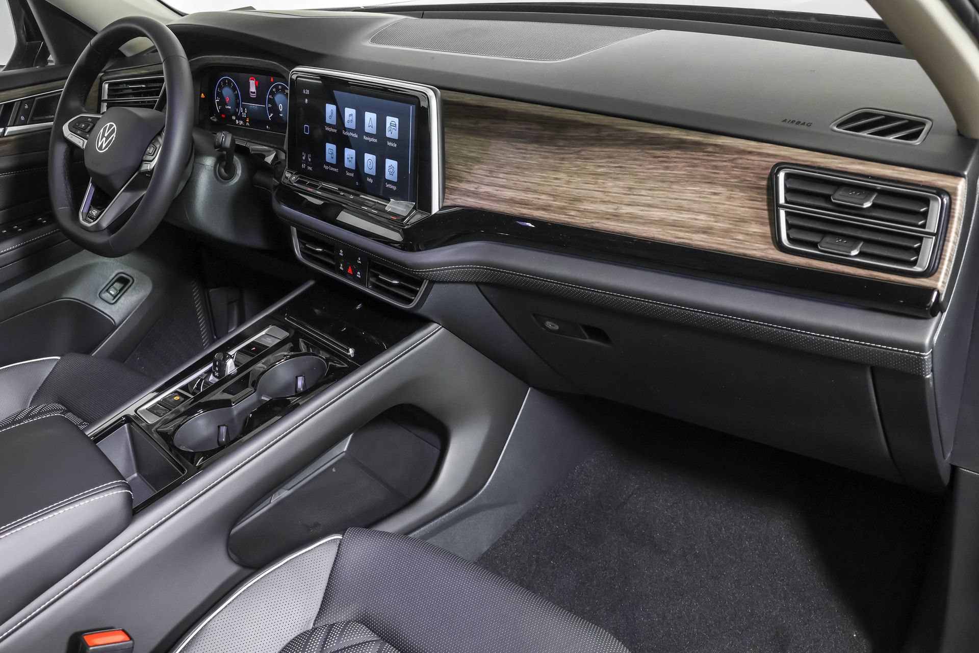New 2026 Volkswagen Atlas SEL Premium R-Line AWD/4WD image 45