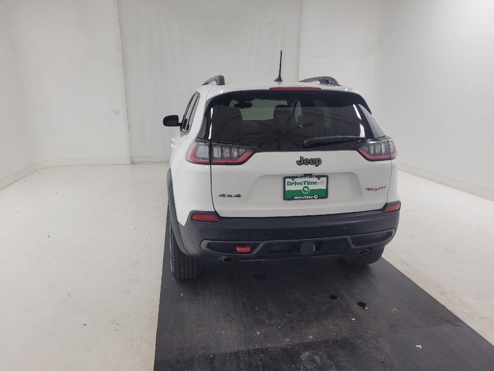 Used 2019 Jeep Cherokee Trailhawk w/ Cold Weather Group AWD/4WD image 6