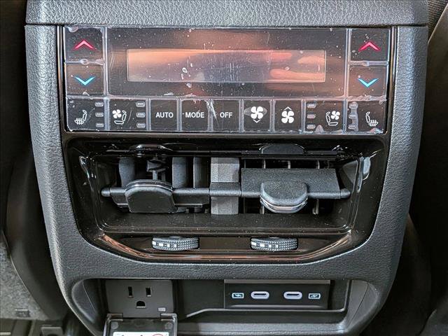New 2026 Jeep Grand Cherokee Summit AWD/4WD image 18