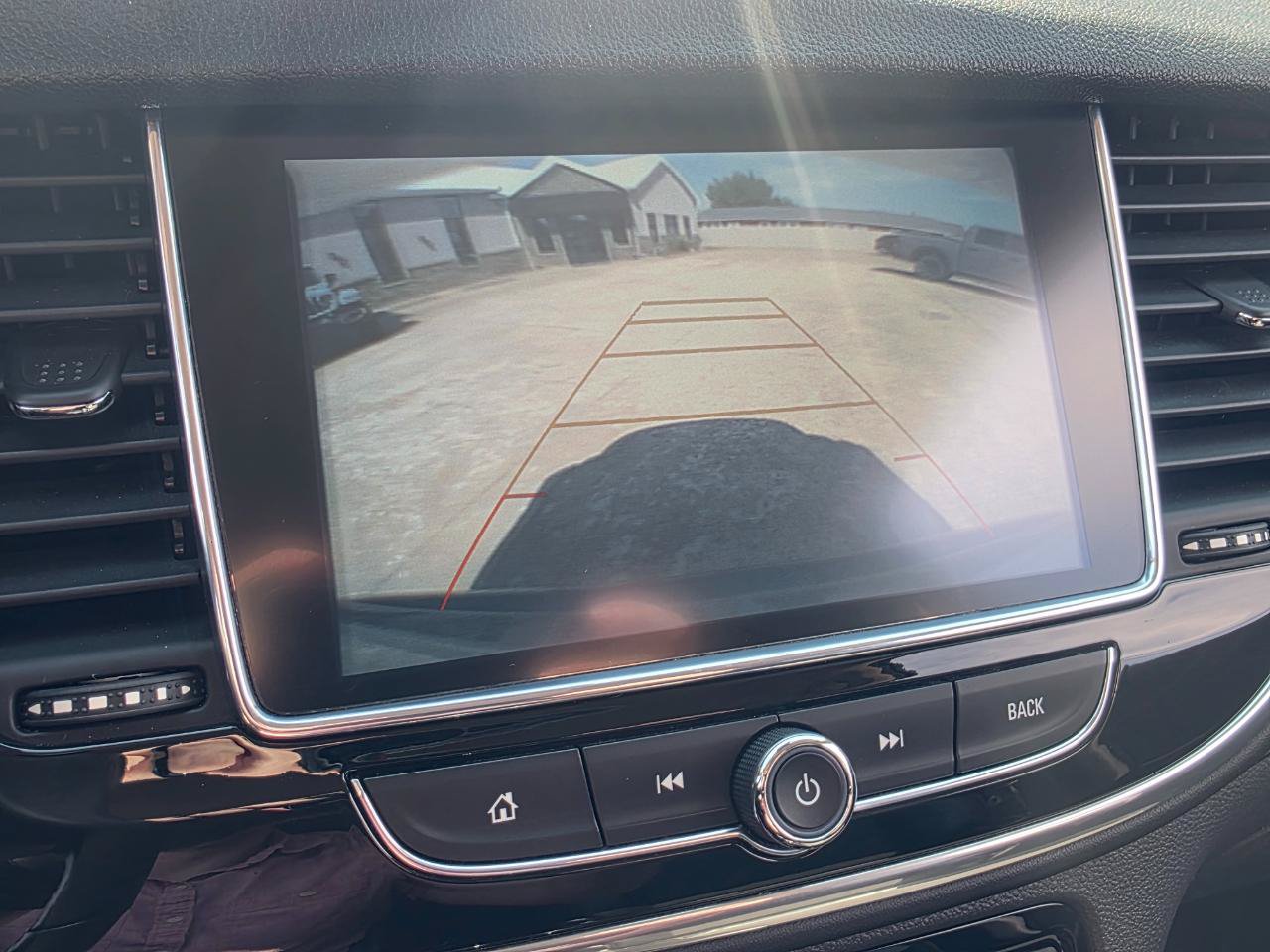 Used 2019 Buick Encore Sport Touring FWD image 4