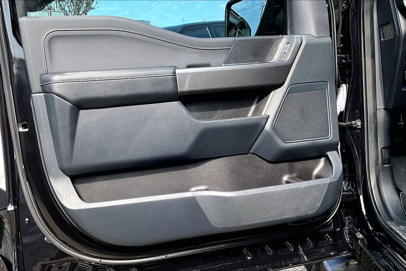 Used 2022 Ford F150 XLT w/ Equipment Group 302A High AWD/4WD image 22