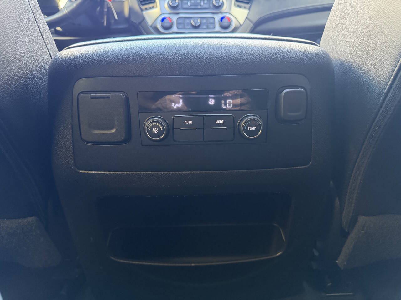 Used 2019 Chevrolet Tahoe LT AWD/4WD image 21