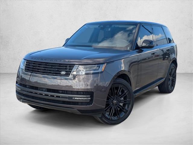 New 2025 Land Rover Range Rover SE
