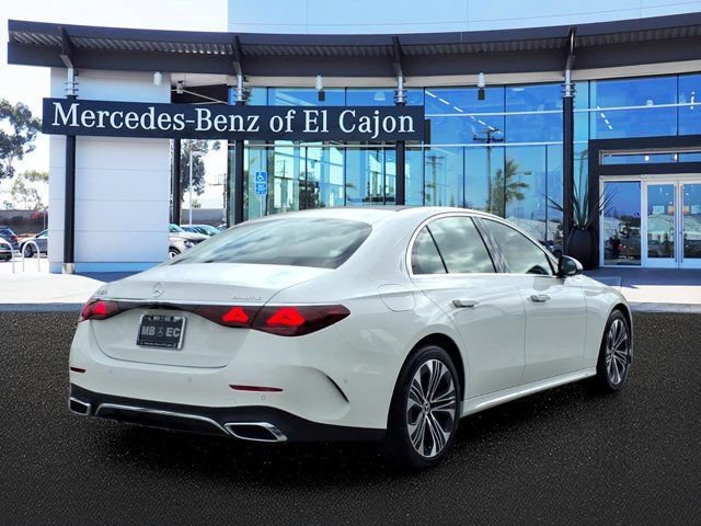 New 2026 Mercedes-Benz E 350 4MATIC Sedan image 3