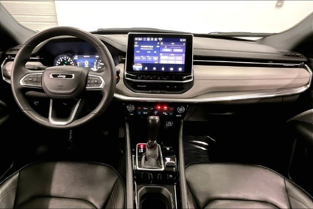 Used 2024 Jeep Compass Limited AWD/4WD image 18