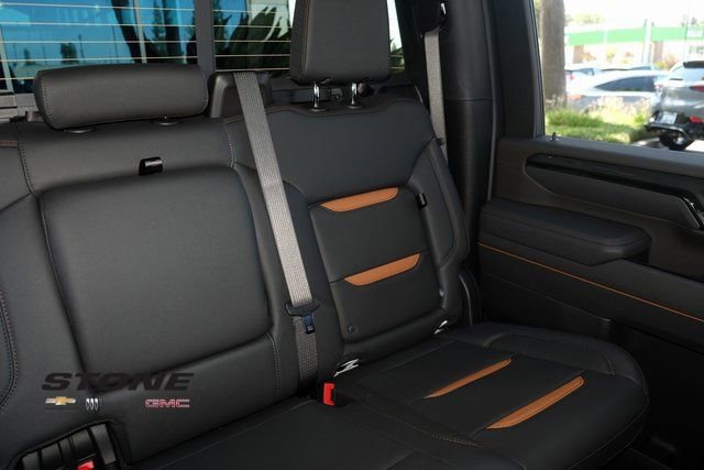 New 2025 GMC Sierra 2500 AT4 w/ AT4 Premium Plus Package image 19