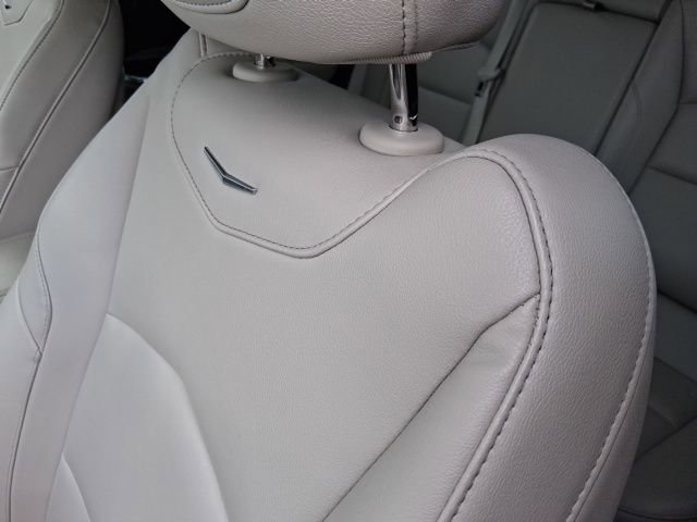 Used 2023 Cadillac XT4 Luxury FWD image 21