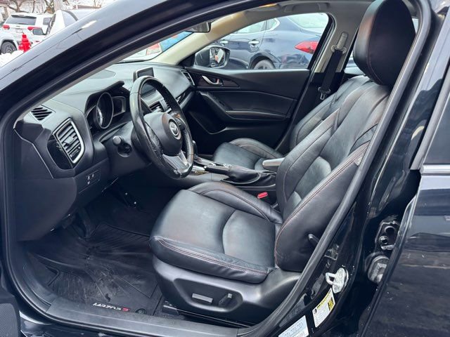Used 2015 MAZDA MAZDA3 i Grand Touring image 9