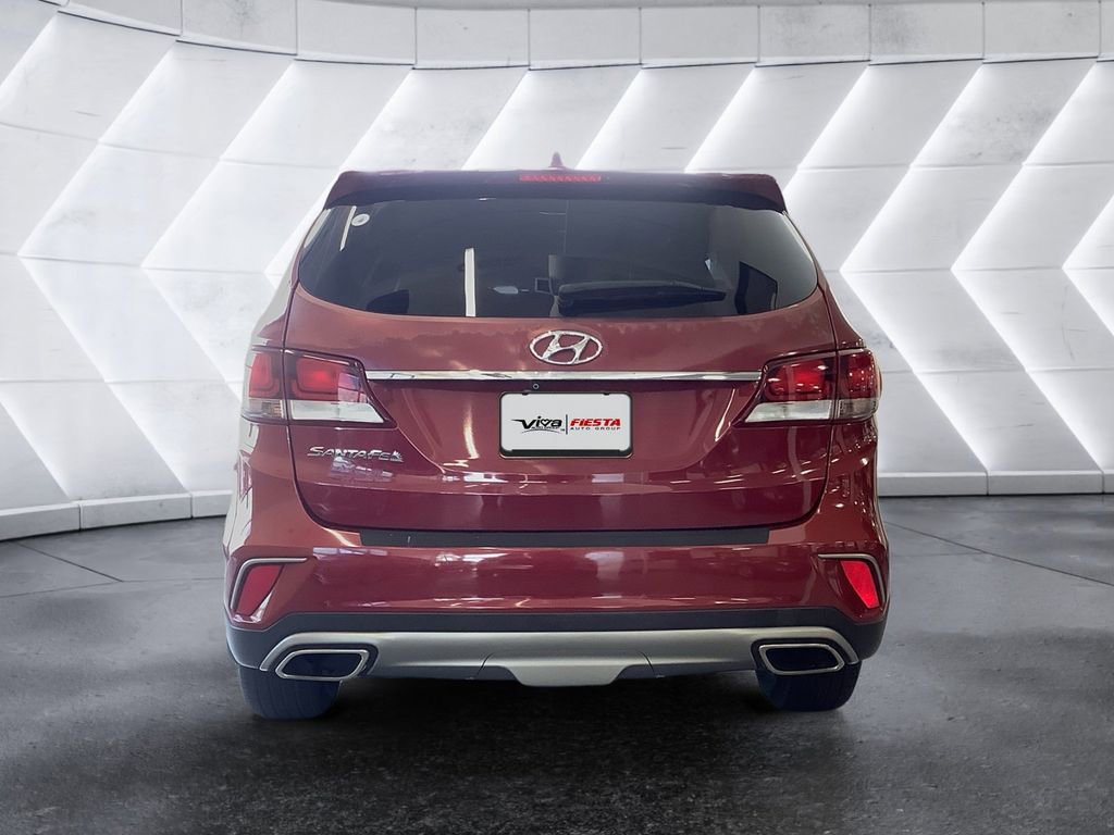 Used 2017 Hyundai Santa Fe SE image 5