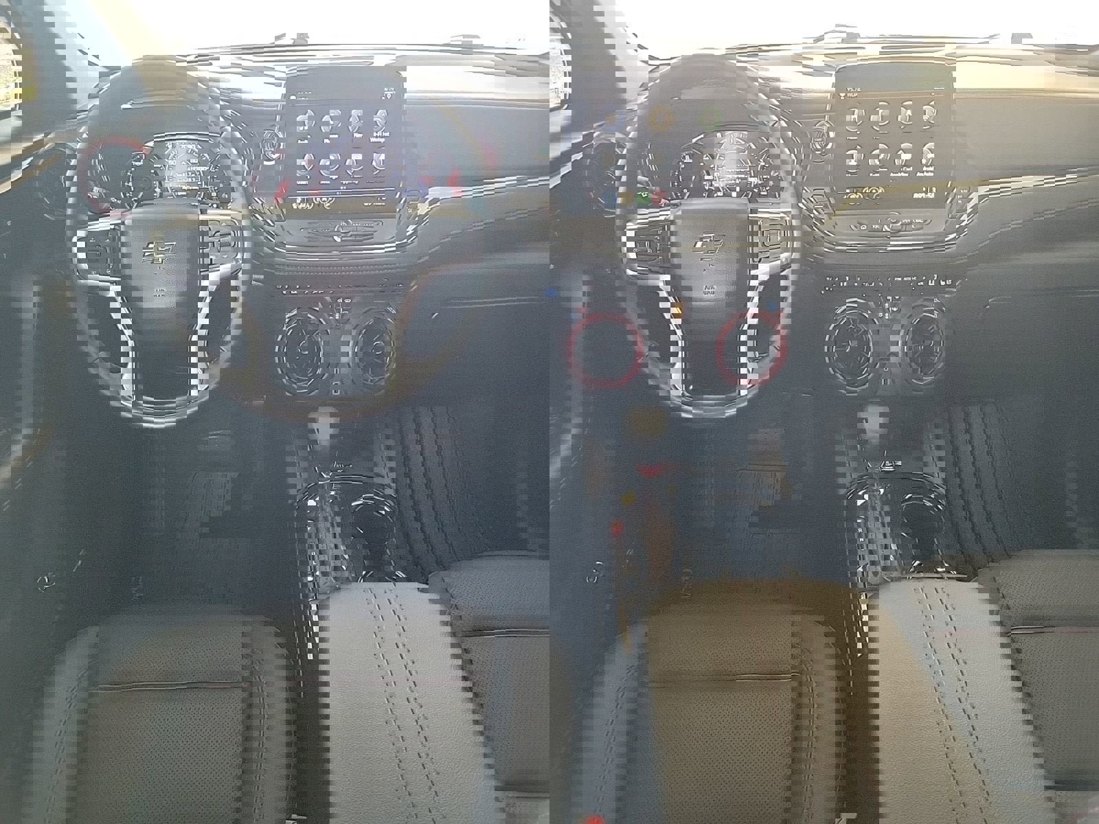 Used 2024 Chevrolet Blazer RS w/ Driver Confidence II Package image 18