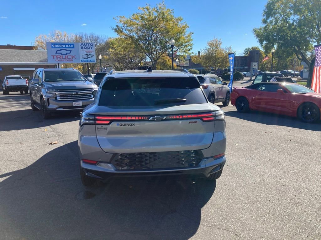 New 2026 Chevrolet Equinox EV RS FWD image 6