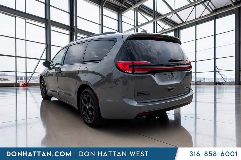 Used 2021 Chrysler Pacifica Touring w/ S Appearance Package FWD image 27