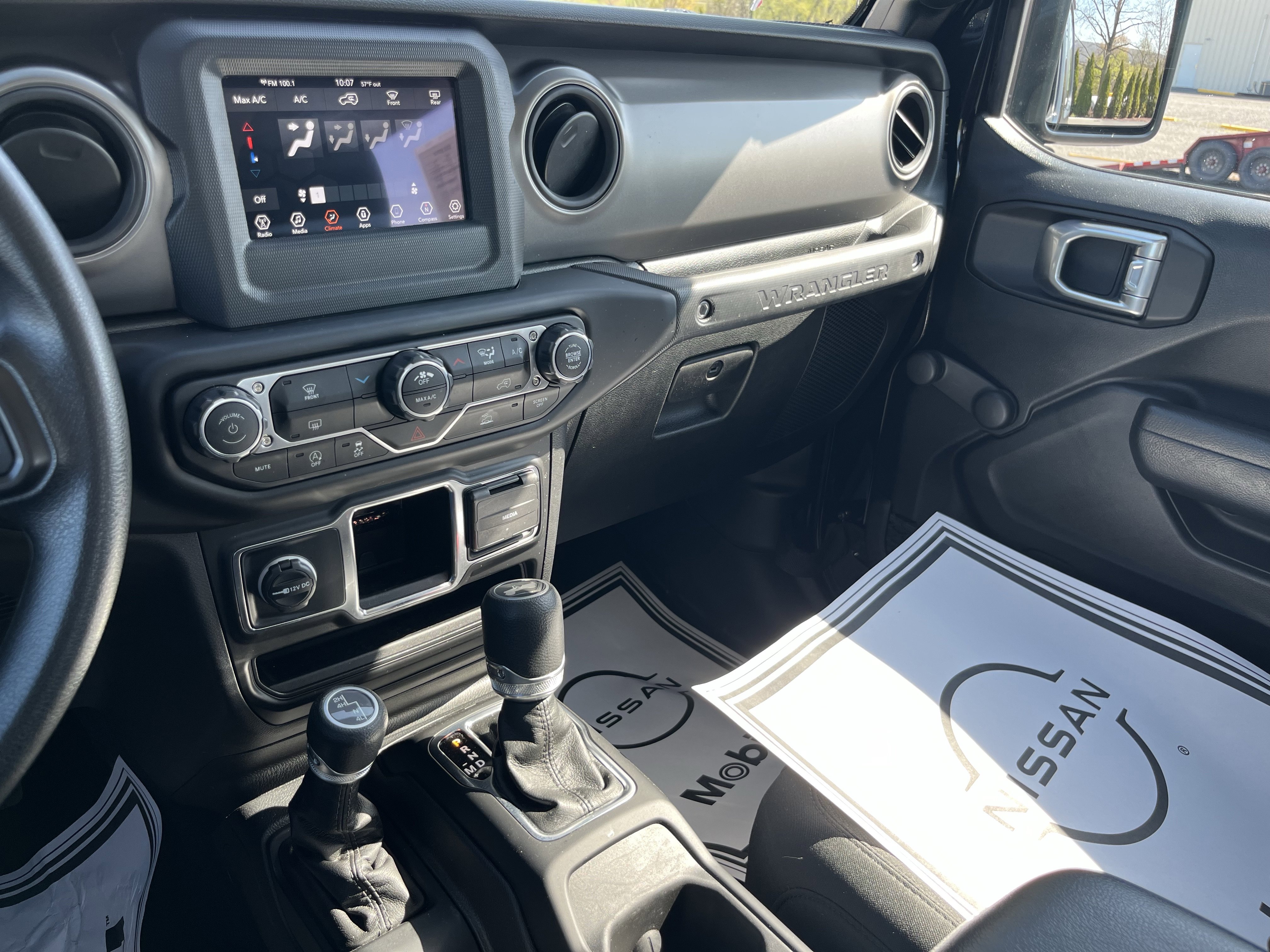 Used 2023 Jeep Wrangler Sport AWD/4WD image 20