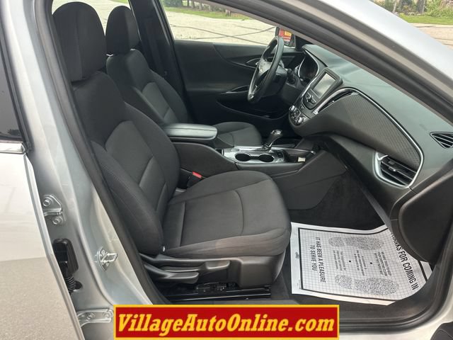 Used 2016 Chevrolet Malibu LT FWD image 34