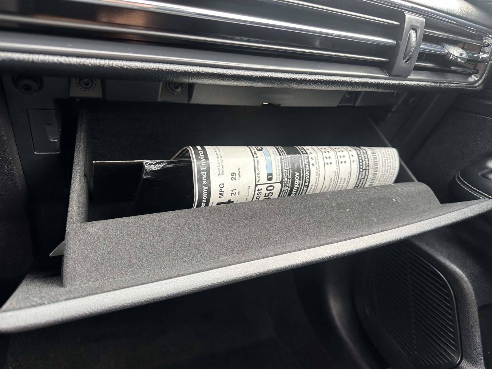 Used 2022 Lincoln Corsair Reserve w/ Equipment Group 201A image 27