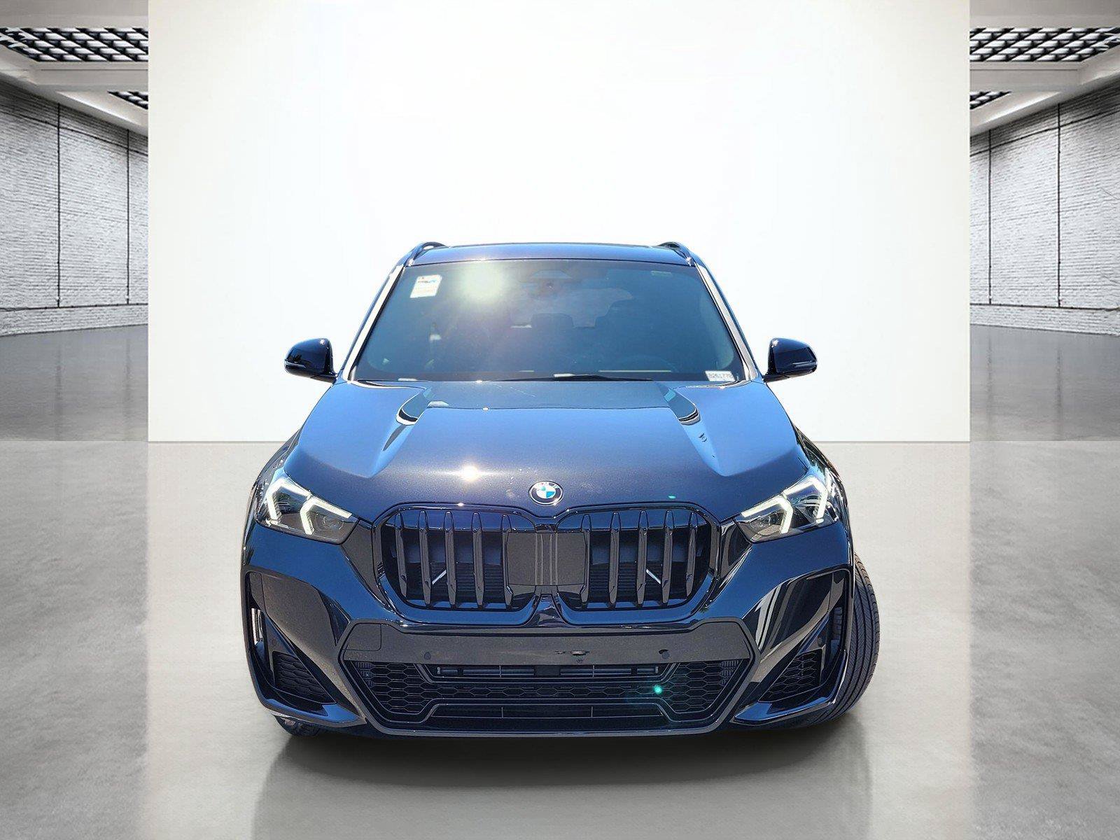 New 2026 BMW X1 xDrive28i w/ M Sport Package AWD/4WD image 3