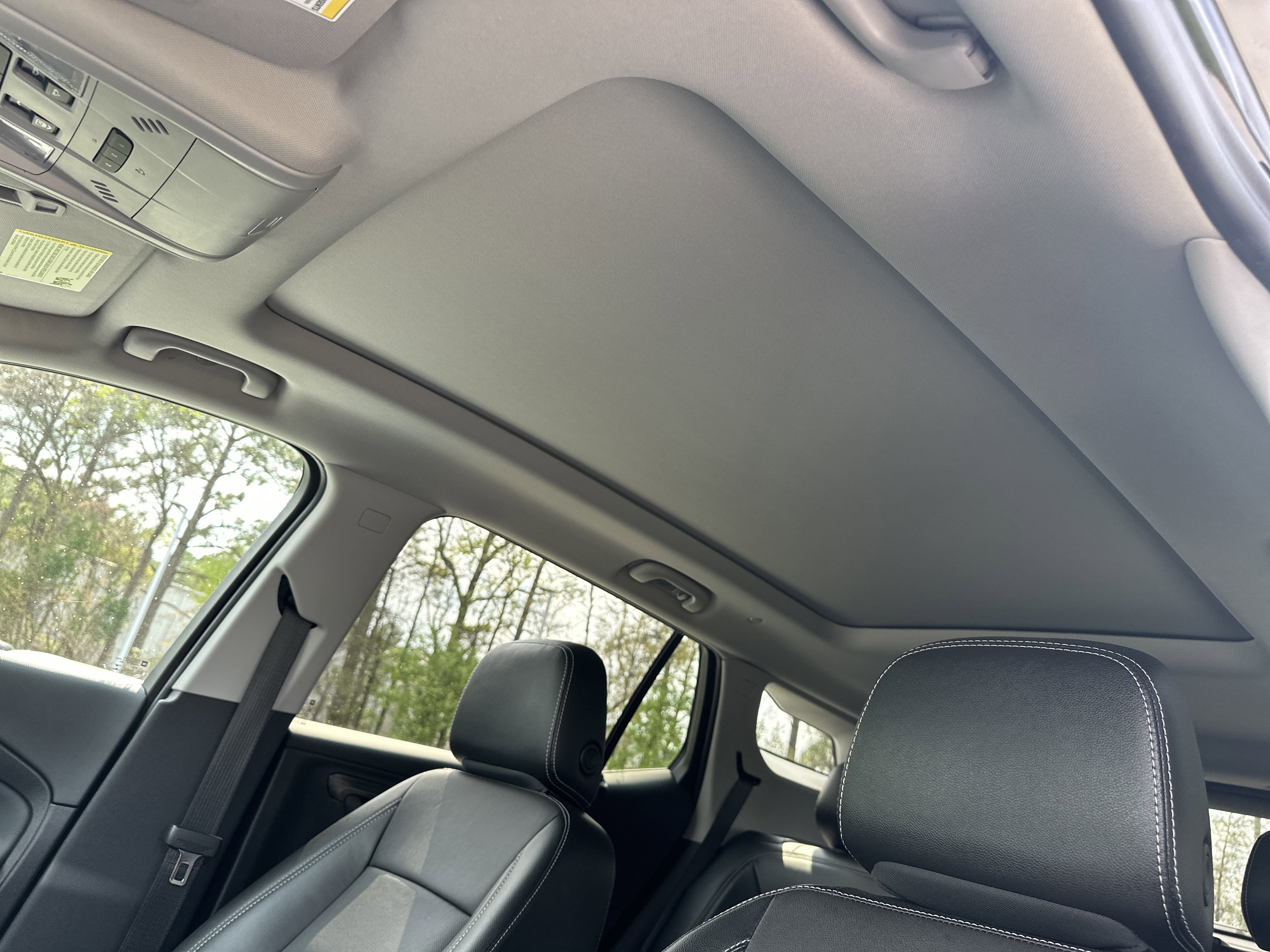 Used 2024 GMC Terrain SLT w/ Infotainment Package II image 28