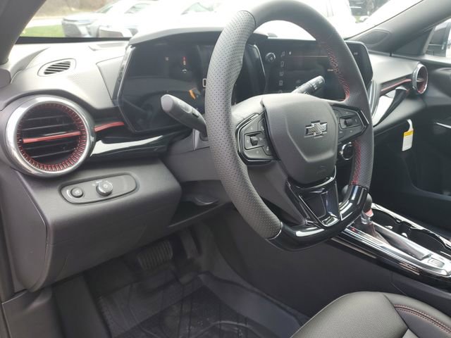 New 2026 Chevrolet Trax RS w/ Sunroof Package image 20