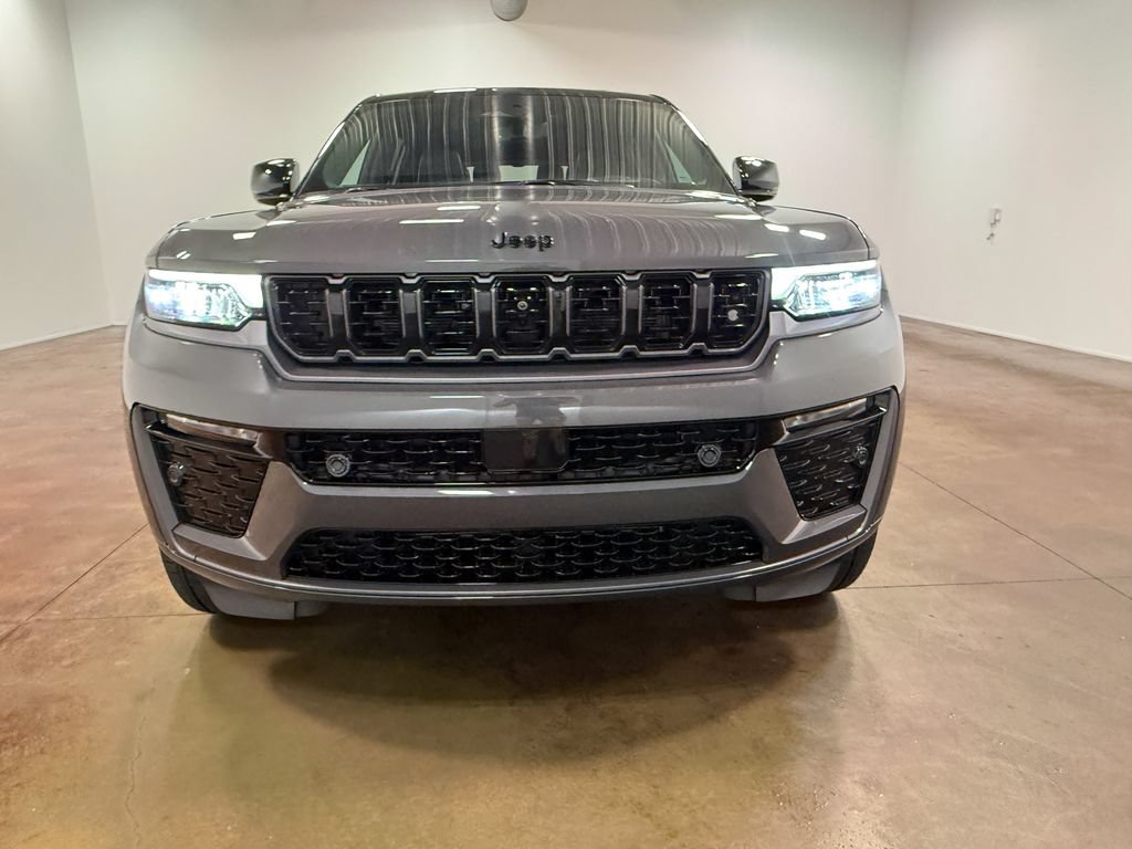 Used 2026 Jeep Grand Cherokee L Summit w/ Obsidian Package AWD/4WD image 40
