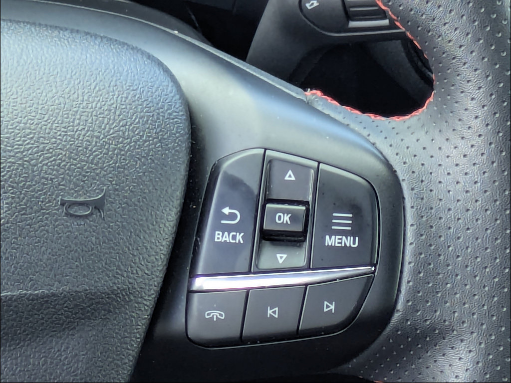 Used 2025 Ford Escape ST-Line FWD image 24