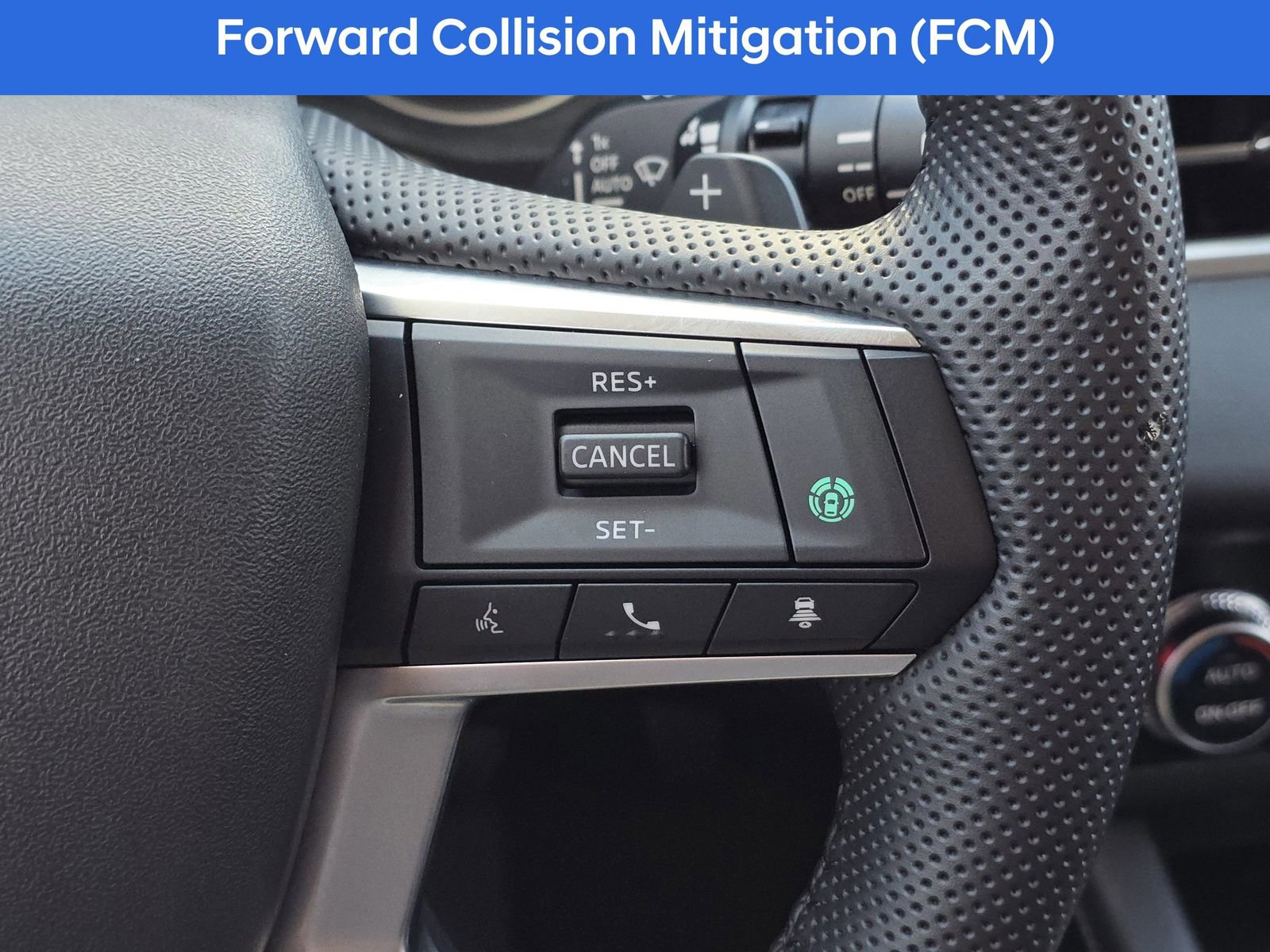 Used 2024 Mitsubishi Outlander SE image 30