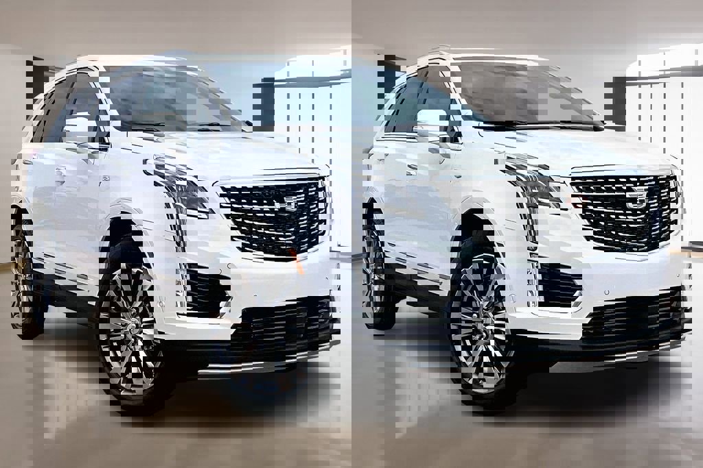 New 2026 Cadillac XT5 Premium Luxury w/ Driver Assist Package image 2
