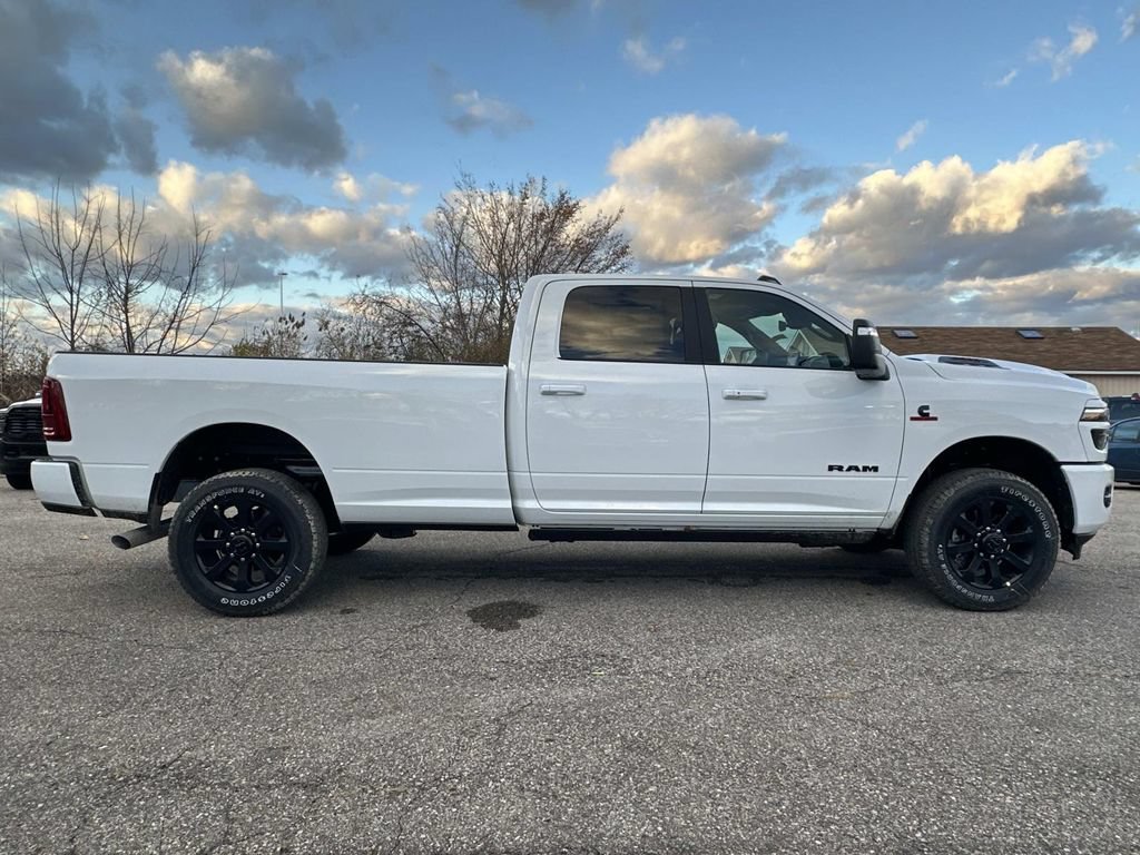 New 2026 RAM 2500 Laramie AWD/4WD image 2