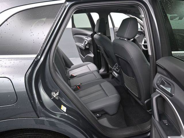Certified 2025 Audi Q5 Premium w/ Convenience Package image 34