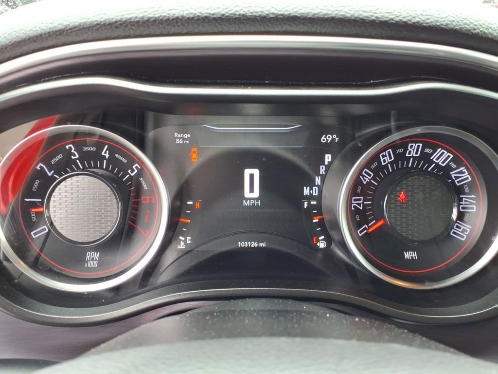 Used 2018 Dodge Challenger R/T RWD image 6