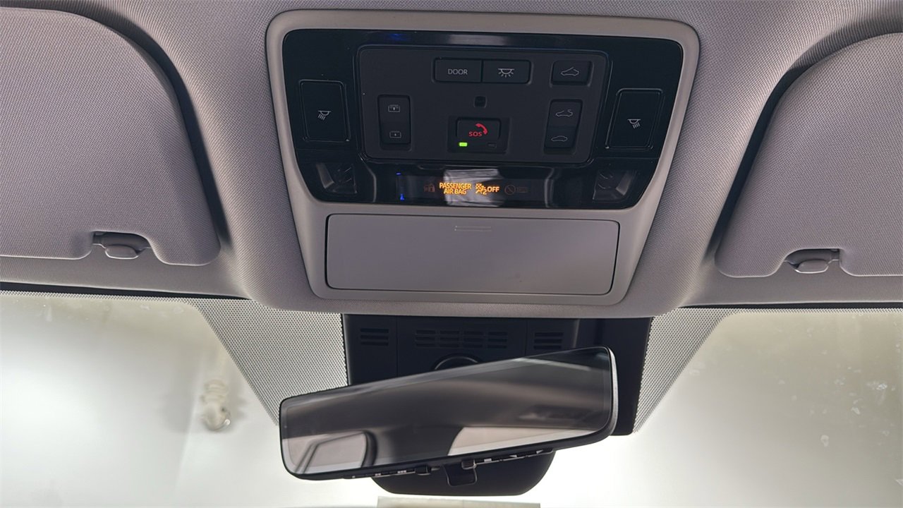 New 2025 Toyota Grand Highlander AWD image 11