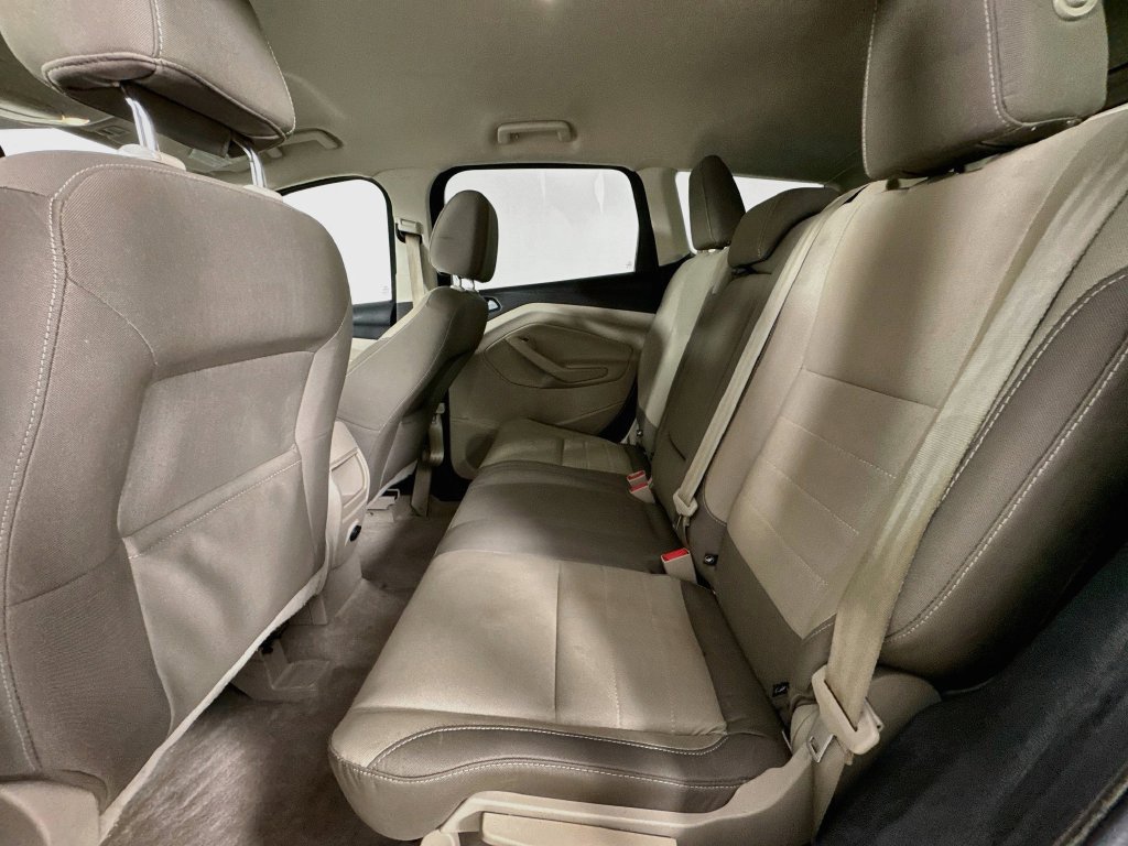Used 2016 Ford Escape SE AWD/4WD image 25
