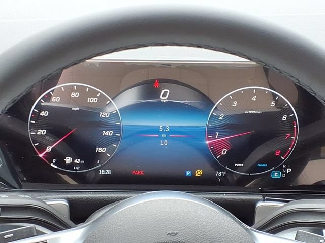 New 2026 Mercedes-Benz GLB 250 4MATIC image 11