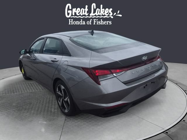 Used 2023 Hyundai Elantra SEL w/ Convenience Package FWD image 3