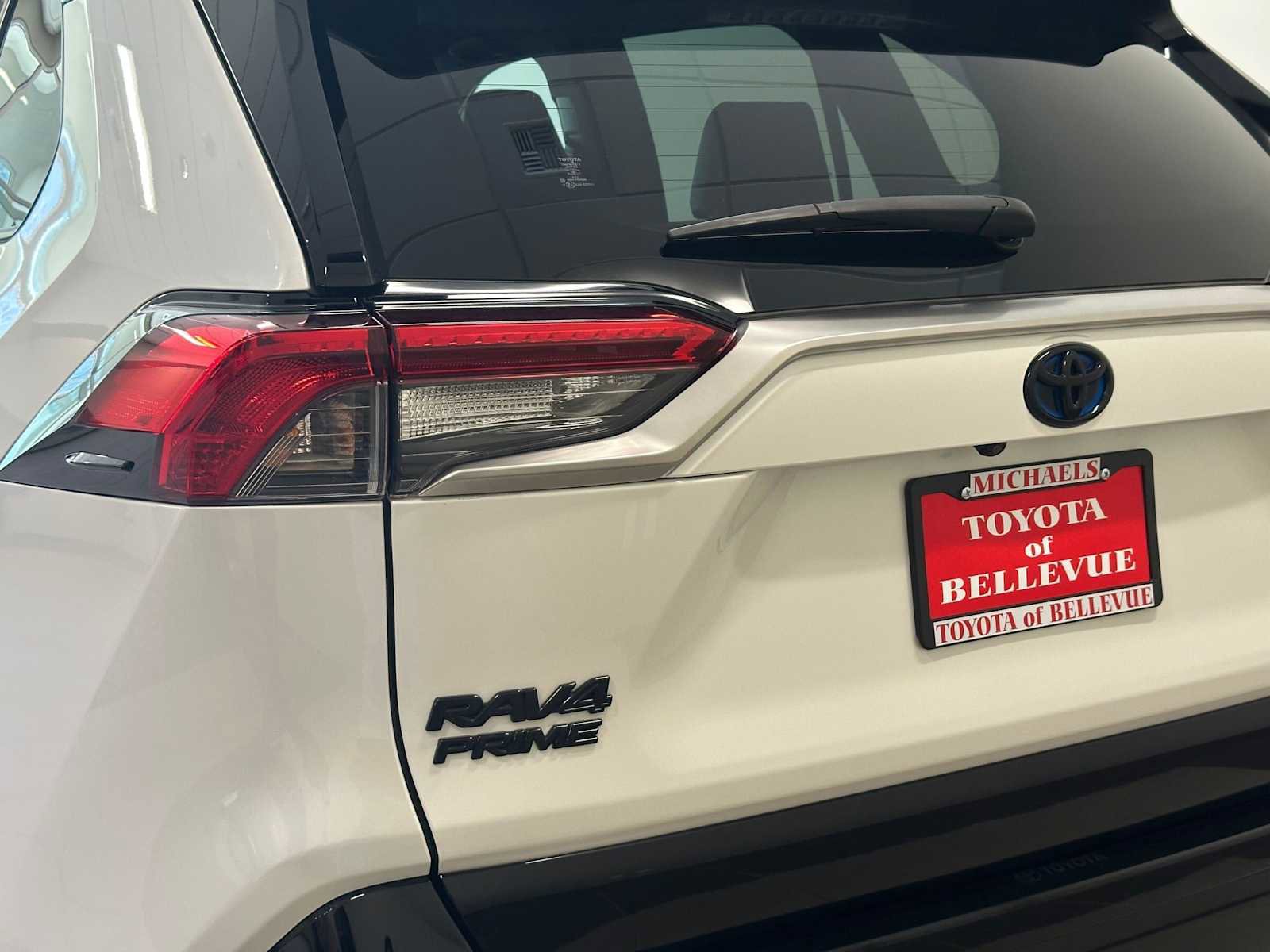 Used 2024 Toyota RAV4 XSE image 7