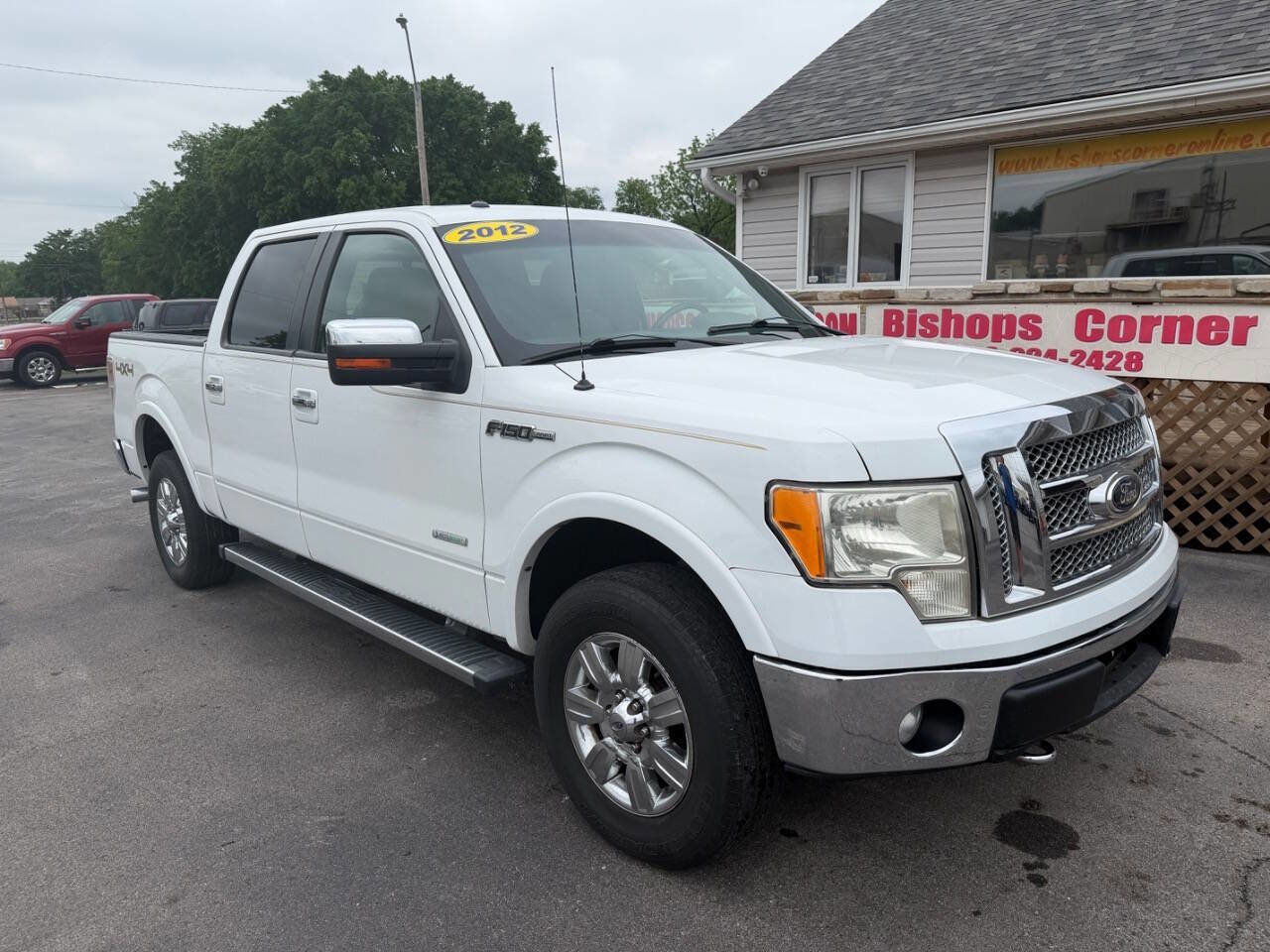 Used 2012 Ford F150 Lariat w/ Lariat Chrome Pkg AWD/4WD image 2