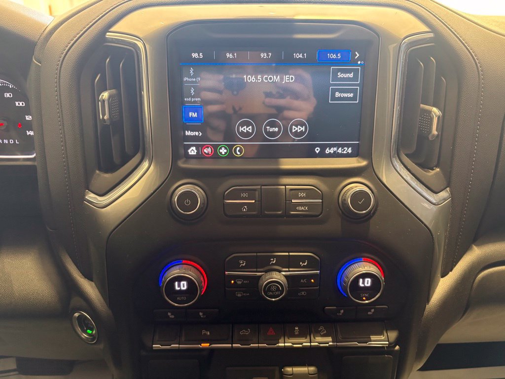 Used 2022 Chevrolet Silverado 1500 LT Trail Boss w/ Safety Package AWD/4WD image 30