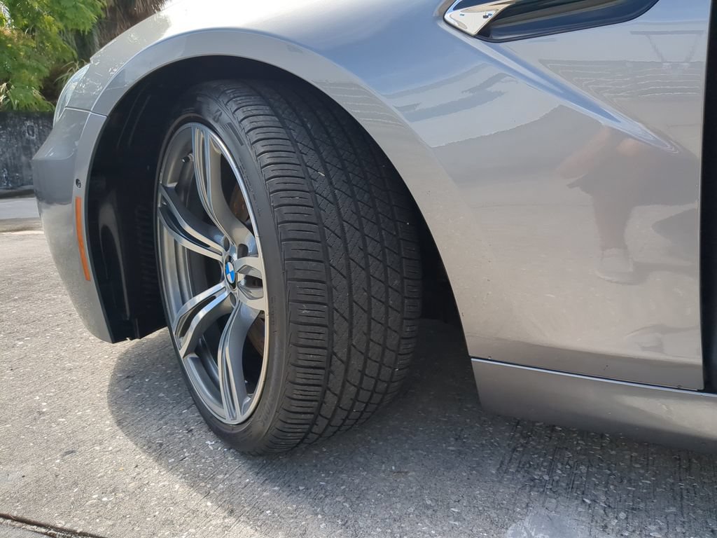 Used 2018 BMW M6 Convertible RWD image 35