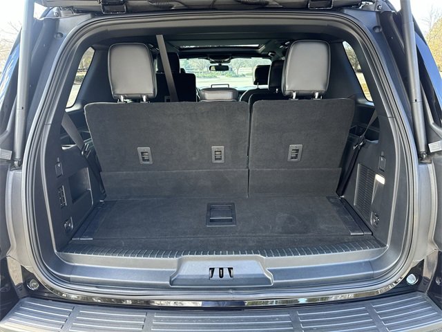 Used 2023 Ford Expedition Platinum image 25