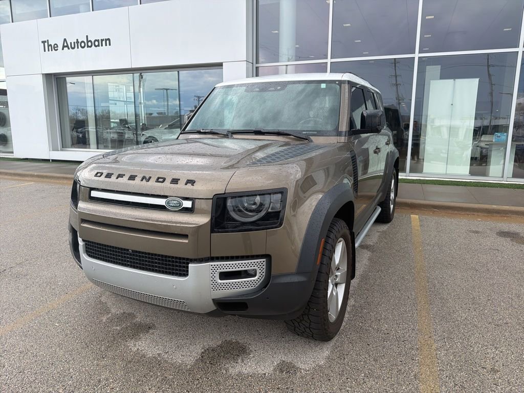 Used 2021 Land Rover Defender 110 SE image 2
