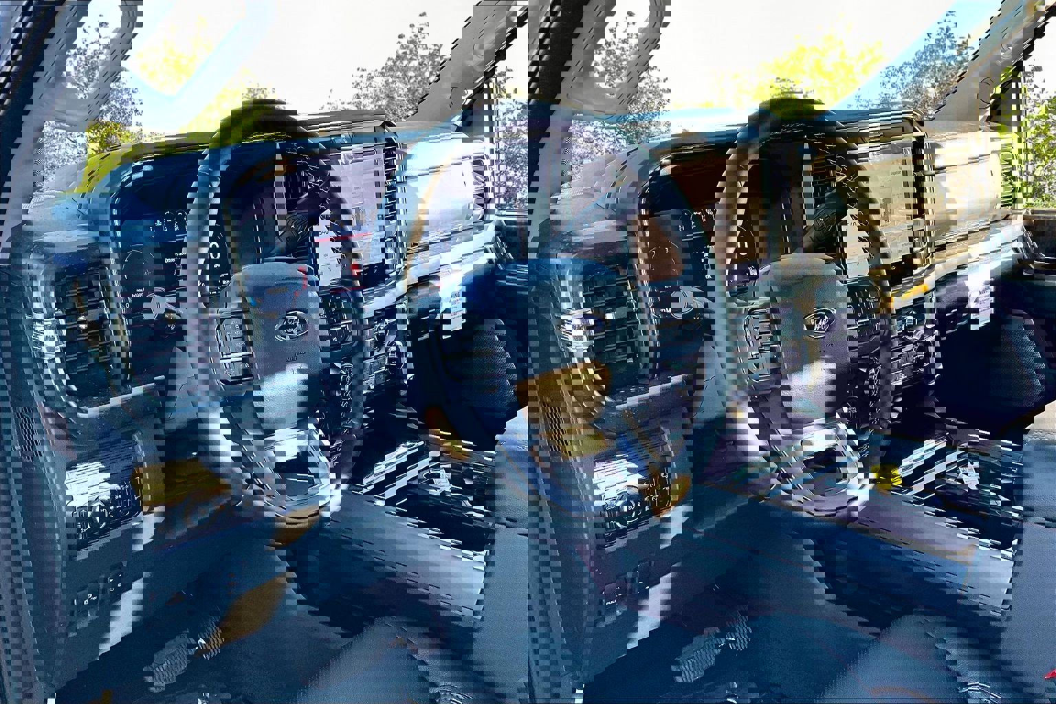 New 2026 Ford F350 Lariat w/ Lariat Ultimate Package image 6