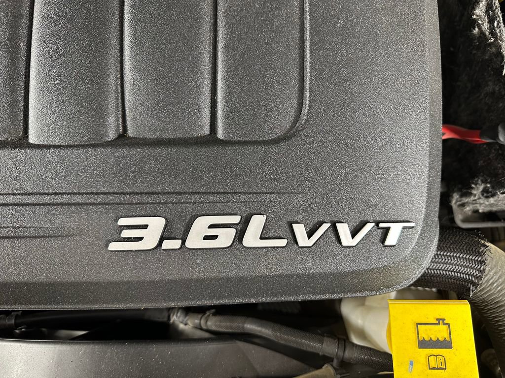 Used 2017 Dodge Grand Caravan SE w/ Power Window Group image 12