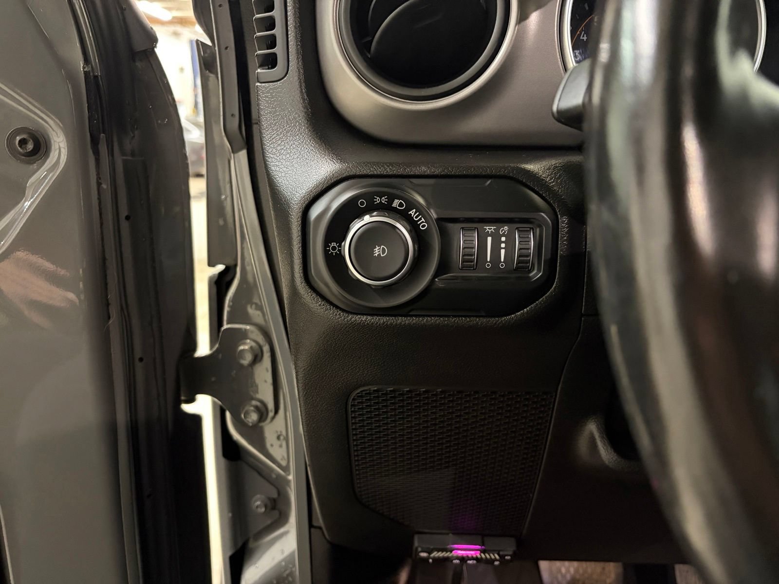 Used 2021 Jeep Wrangler Unlimited Sport AWD/4WD image 14