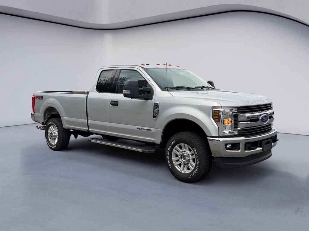 Used 2019 Ford F350 XLT w/ XLT Value Package AWD/4WD image 7